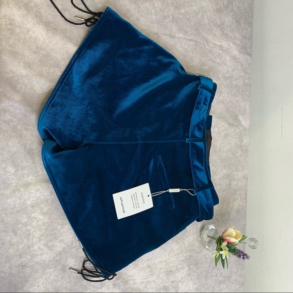 NWT SELF-PORTRAIT Velvet Peacock Blue Double Zip Shorts size 2 - Picture 12 of 15